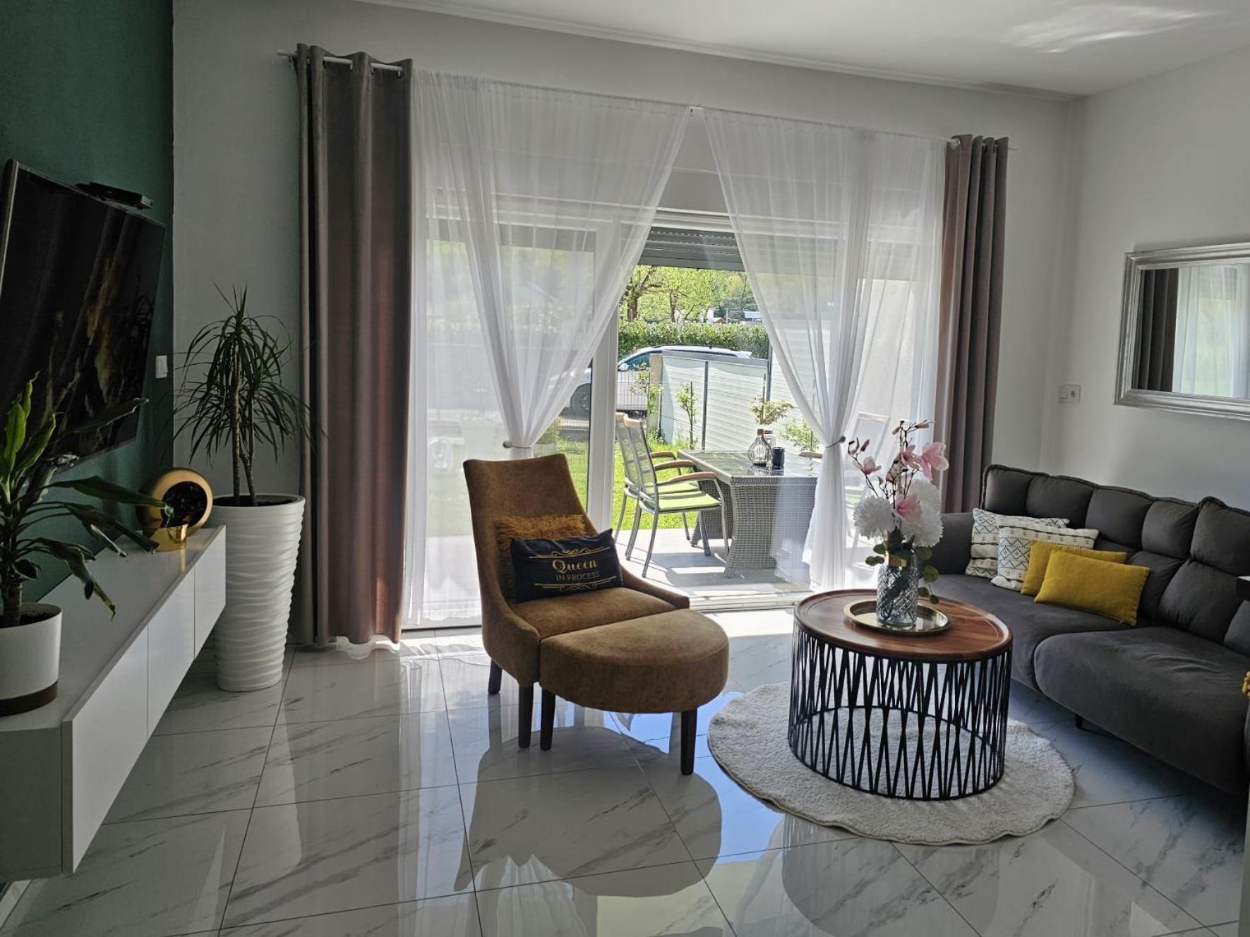 Una Luxury Home Біхач Екстер'єр фото